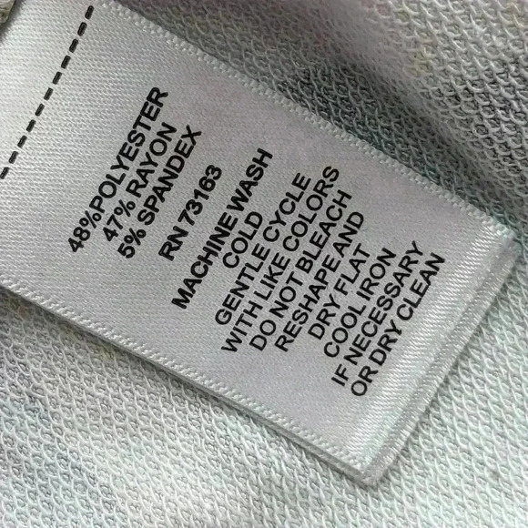 Cable And Gauge Green Camo Women's Medium Open Shoulder Top - Picture 9 of 12